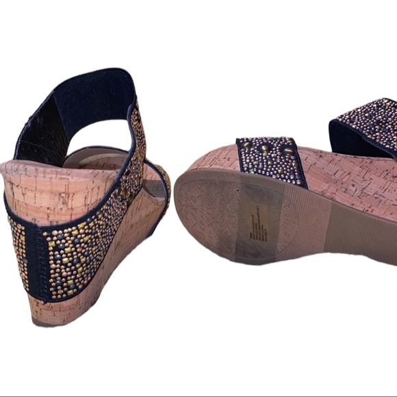 Women’s XOXO wedges Black&Gold 10 New - Picture 3 of 5